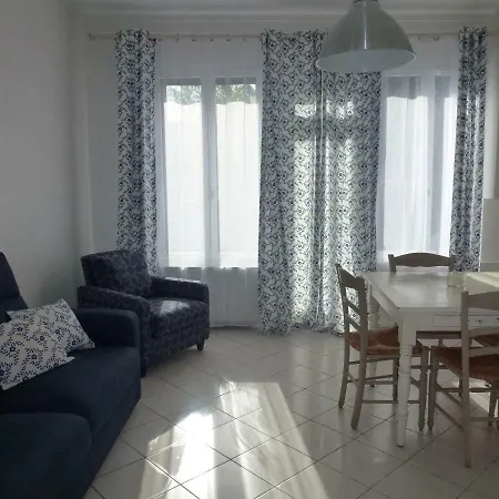 Casa de Férias Le Charme à La Française