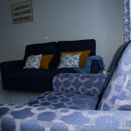 Le Charme à La Française