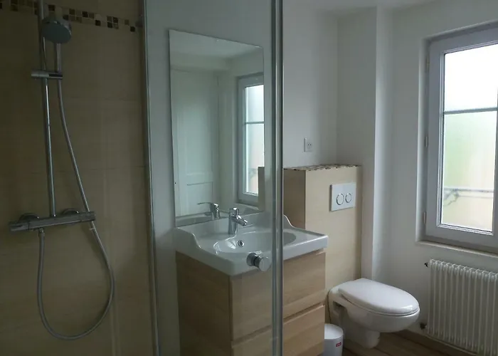 Le Charme A La Francaise