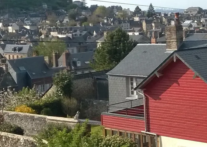Le Charme A La Francaise Honfleur